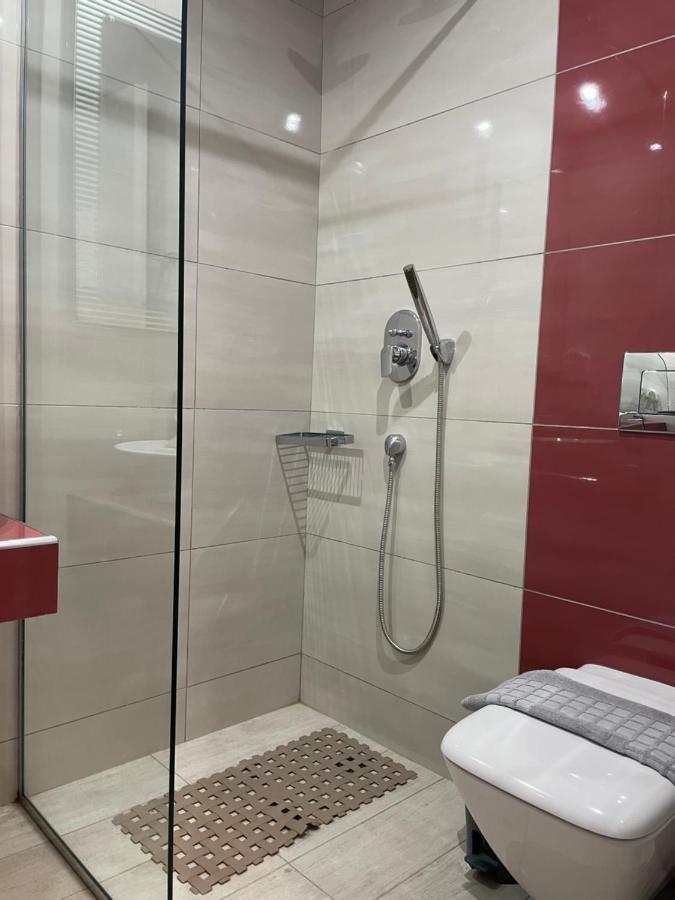 Olympia Hotel 2*